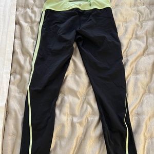 Lululemon white and yellow leggings size 6